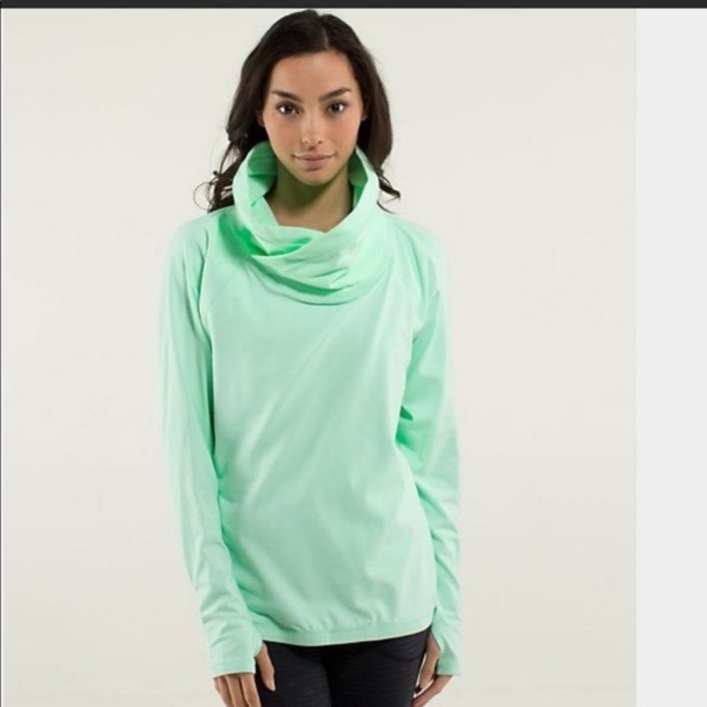 Lululemon Athletica Mint Green Sweatshirt
